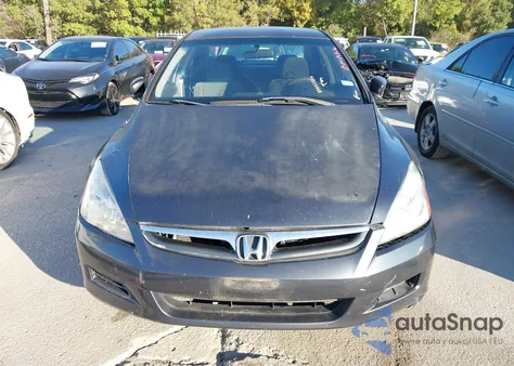2006 Honda Accord 2.4 Se z USA, uszkodzony, nr VIN 1HGCM56396A149415
